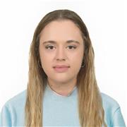 Profesora de Primaria apta para todas las edades y niveles.